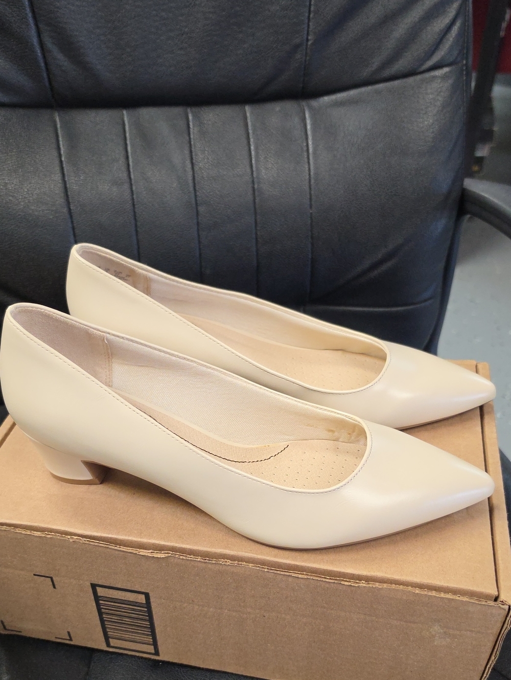 Life Stride Women's Pointed Low Block Heel Pumps in Cream
